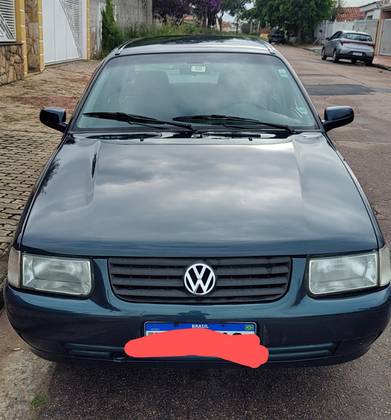 VOLKSWAGEN SANTANA 1.8 MI 8V GASOLINA 4P MANUAL
